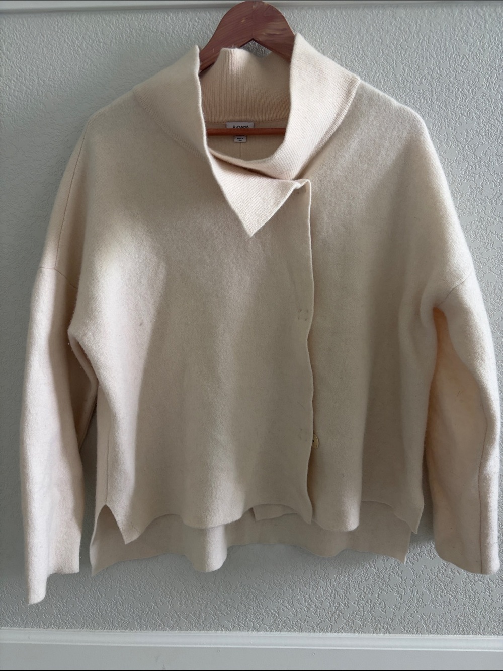 Cuyana Soft Cream Button-Front Folded Collar Cardigan